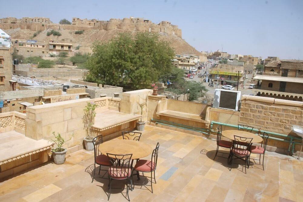 Hotel Gorakh Haveli Dzsaiszalmer Kültér fotó