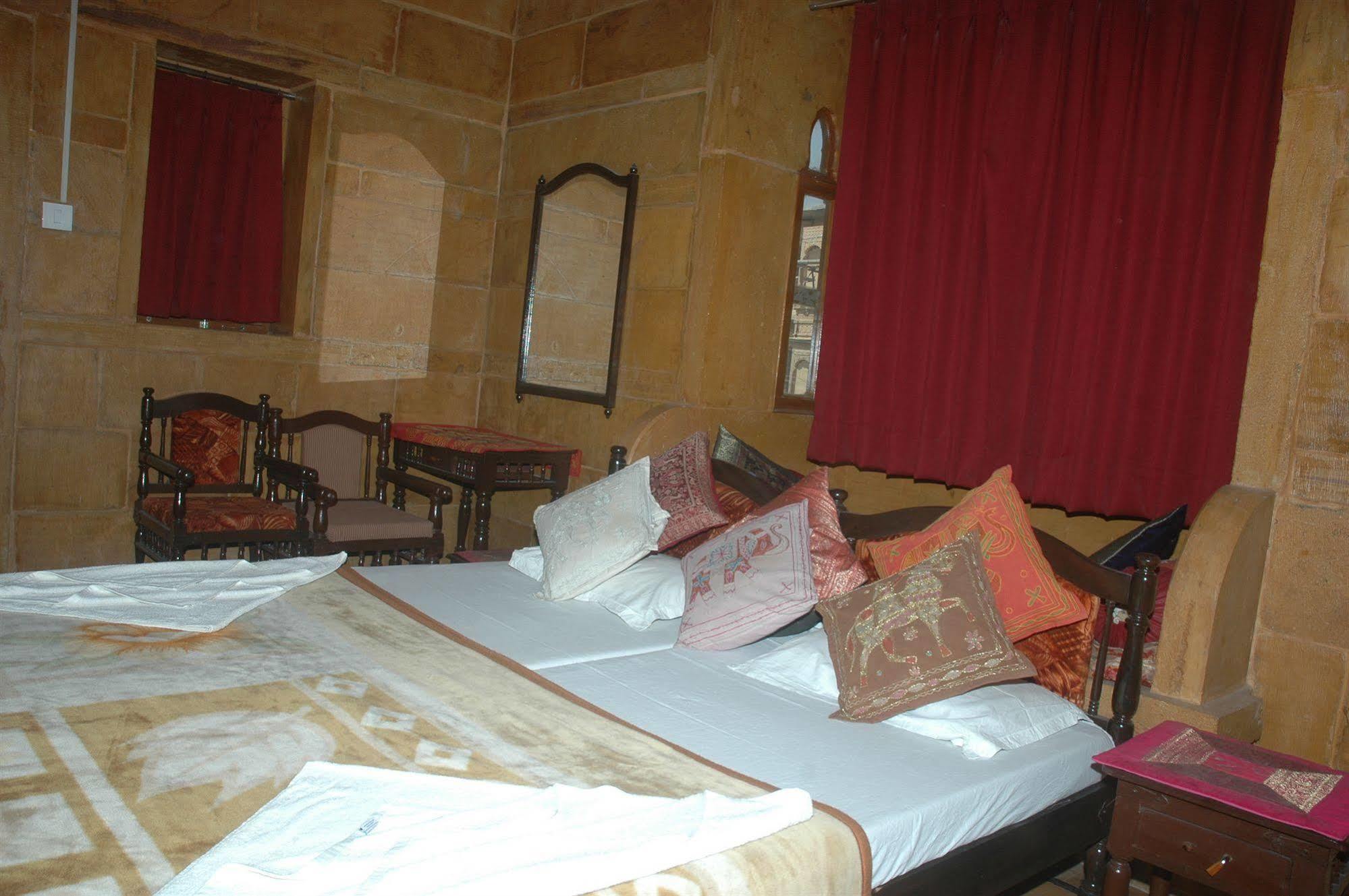 Hotel Gorakh Haveli Dzsaiszalmer Kültér fotó