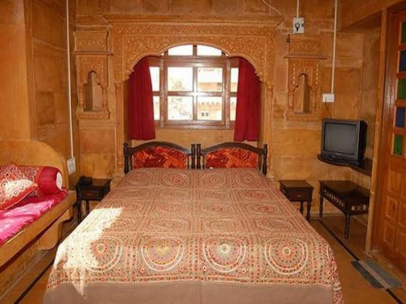 Hotel Gorakh Haveli Dzsaiszalmer Kültér fotó